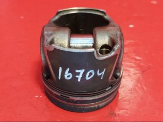 поршень Kia Cerato 1 поколение 2005, 1.5 л., дизель