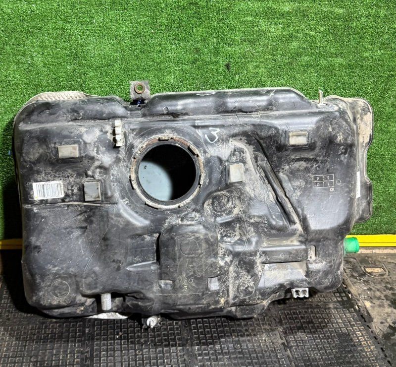 бак топливный Mercedes-Benz B-Класс W246 2013, A2464702701 - фото №1