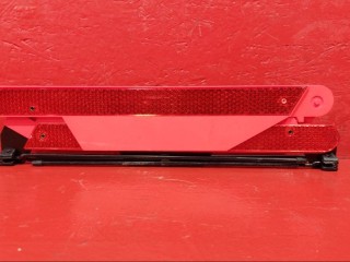 знак аварийной остановки Mercedes-Benz E-Класс W211/S211 W211 2005, 2118900397