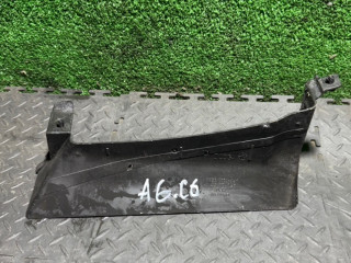воздухозаборник Audi A6 4F/C6 2006, 2.0 л., 4F0129617C