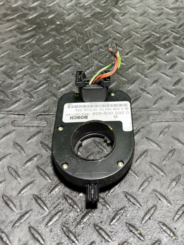 датчик угла поворота руля Mercedes-Benz Vito W639 2007, 2.2 л., A6395420018 - фото №1