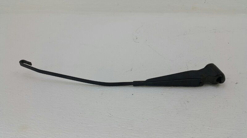 Поводок щетки стеклоочистителя Mercedes-Benz Vito W638 2001, OM611 - фото №1