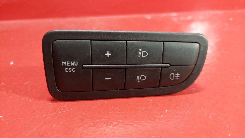кнопка (выключатель) Fiat Fiorino 2 поколение 2009, 735442323 - фото №1