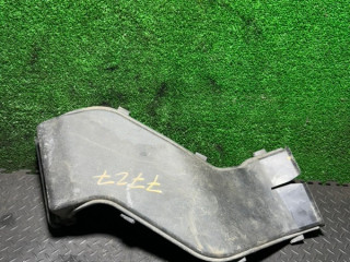 воздухозаборник Mazda 5 CR 2006, 2.0 л., LFB61859Y