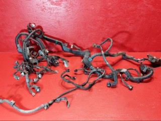 проводка двигателя Toyota Avensis 3 поколение (T270) 2011, 2.0 л., 1AD-FTV, дизель, 8212105890
