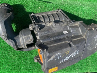 корпус воздушного фильтра Mercedes-Benz C-Класс W203/S203/CL203 2003, 1.8 л., A2710900901