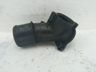 фланец (тройник) системы охлаждения Peugeot Boxer 2 поколение 250 2007, 4HV Puma, 6U309E470AC