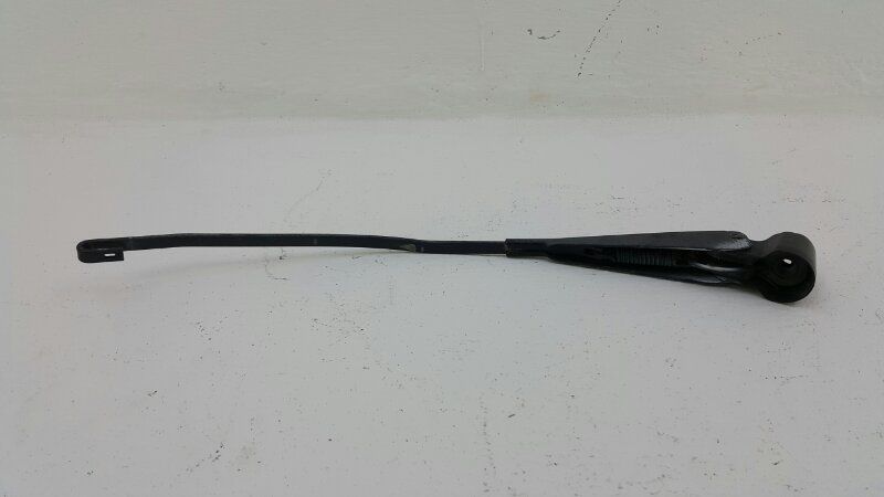 Поводок щетки стеклоочистителя Mercedes-Benz Vito W638 2001, OM611 - фото №1