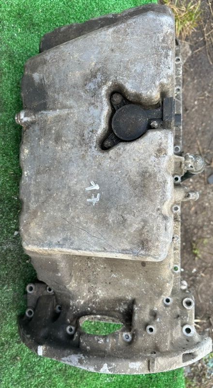 масляный поддон Mercedes-Benz Vito W638 1999, 2.2 л., R6110140202 - фото №1