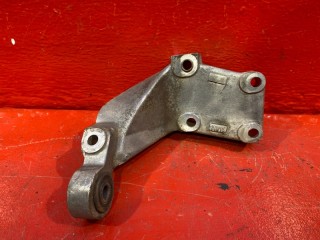 кронштейн (крепление) Land Rover Freelander 1 поколение 2002, 2.0 л., 20T2N, дизель