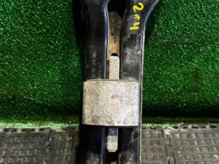кронштейн (крепление) Mercedes-Benz C-Класс W204/S204 2010, 2.2 л., 2042420501