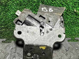 замок багажника Audi A6 4F/C6 2007, 4F5827505