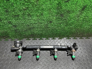 топливная рампа Renault Laguna 2 поколение 2003, 2.0 л., 7700107405