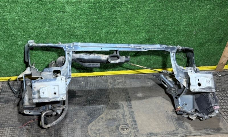 передняя панель крепления облицовки (телевизор) Opel Zafira 1 поколение (A) 2002, 1.8 л., 90500370 - фото №1