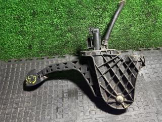 педаль сцепления Volkswagen Passat B6 2006, 2.0 л., дизель, МКПП, универсал, 1K0721796E