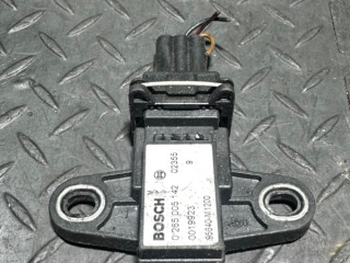 датчик ускорения Kia Sorento 1 поколение 2003, 2.5 л., 265005142