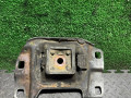 подушка крепления КПП Ford Focus 2 поколение 2006, 1.8 л., 3M517M121 - фото №3