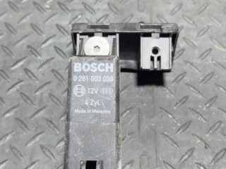 реле накала свечей Volkswagen Golf 5 поколение 2006, 281003038