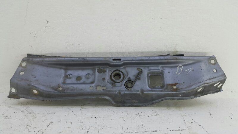 планка под капот Opel Zafira 1 поколение (A) 2001, 1.8 л., Z 18 XE, бензин - фото №1