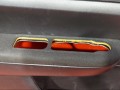 обшивка салона Peugeot 307 1 поколение [рестайлинг] 2006, 1.4 л., KFU (ET3J4), бензин, 9634993677 - фото №3