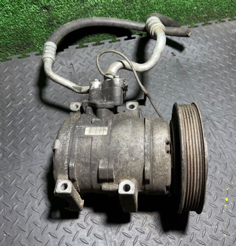 компрессор кондиционера Honda Accord 6 поколение 2000, 4472009896 - фото №1