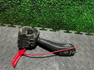 переключатель поворотов BMW 2003, 8363668