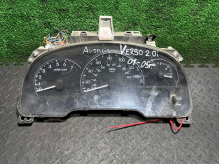 щиток приборов (приборная панель) Toyota Avensis Verso 1 поколение 2003, 8380044510
