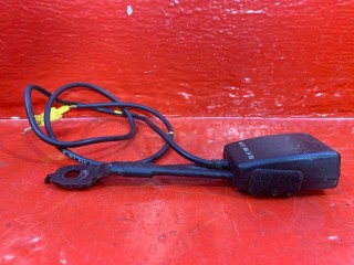 замок ремня безопасности Mercedes-Benz E-Класс W211/S211 W211 2005, 2118602469