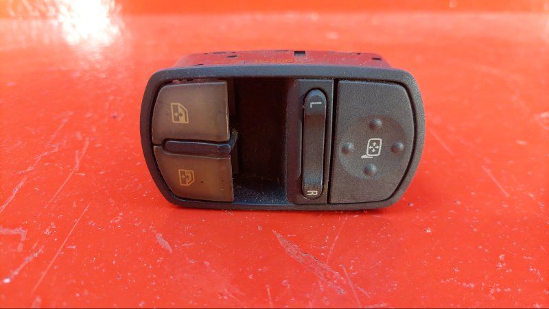 КНОПКА БЛОК Opel Corsa D 2008, 13258522AD - фото №1