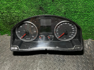щиток приборов (приборная панель) Volkswagen Golf 5 поколение 2007, 1K0920864B