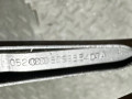 щеткодержатель (поводок стеклоочистителя, дворник) Audi A6 4B/C5 2000, 8D9953407 - фото №3