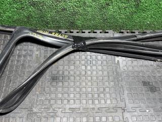 уплотнитель двери Opel Astra H 2005, 1.6 л., бензин, МКПП, 24468014