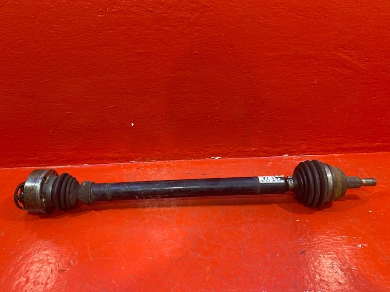 полуось передняя правая (приводной вал, ШРУС) Volkswagen Beetle 2 поколение 2001, 1.6 л., AYD, бензин, 1J0407272, 1J0407272EA - фото №1