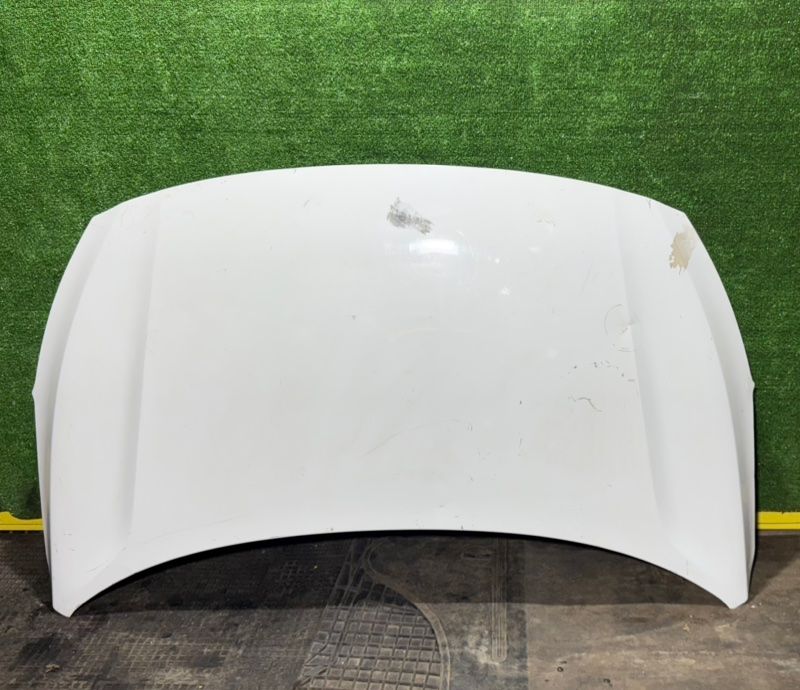 капот Hyundai i20 2 поколение 2016 - фото №1