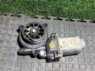моторчик стеклоподъемника передний правый Nissan Almera Tino V10 2002, 400698T7