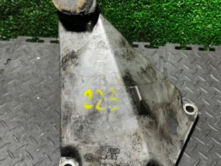 кронштейн двигателя Audi A6 4B/C5 [рестайлинг] 2001, 4B0199307C