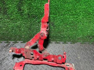 петля капота Mercedes-Benz E-Класс W212/S212/C207/A207 2012, A2048800728