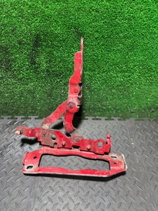 петля капота Mercedes-Benz E-Класс W212/S212/C207/A207 2012, A2048800728 - фото №1
