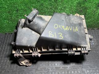 корпус воздушного фильтра Skoda Octavia 1 поколение (A4) 1997, 1.6 л., бензин, лифтбэк, 1J0129607D