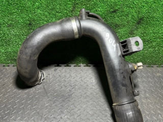 патрубок интеркулера Toyota Avensis 2 поколение (T250) 2004, 2.0 л., 173620R011