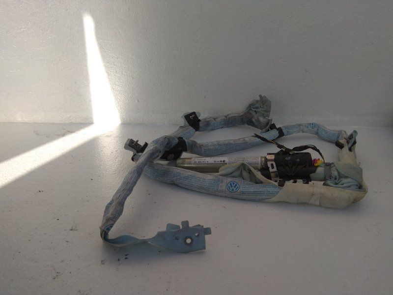 подушка безопасности коленная Volkswagen Passat B6 2006, 2.0 л., BKP, дизель, 3C0880741B - фото №1