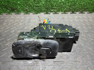 блок управления стеклоподъемниками Volvo V70 2 поколение 2004, 2.4 л., 30737519