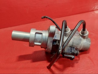 цилиндр тормозной главный Volkswagen Polo 5 поколение 2011, 1.2 л., CGPB, бензин, 6R2611019B
