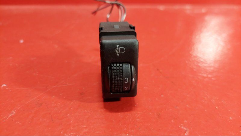 кнопка корректора фар Nissan Qashqai 1 поколение J10 2008, 1.5 л., K9K, дизель, 25190JD00B - фото №1