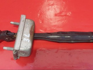 ограничитель открывания двери Opel Astra G 2009, 13270612