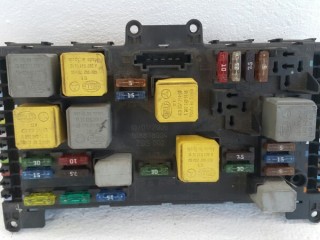 блок предохранителей Mercedes-Benz Vito W639 2005, OM646, 6395450401