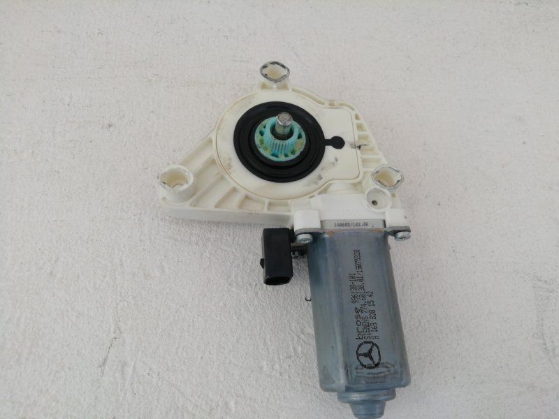 моторчик стеклоподъемника Mercedes-Benz A-Класс W169 2006, OM266.920, 1698201542 - фото №1