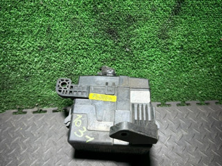 блок предохранителей Hyundai Santa Fe 2 поколение (CM) 2008, N914252B95400