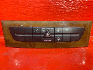 кнопка (выключатель) Mercedes-Benz E-Класс W211/S211 W211 2005, 2118218358