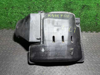 корпус воздушного фильтра Renault Scenic 2 поколение 2005, 1.6 л., 7700104844